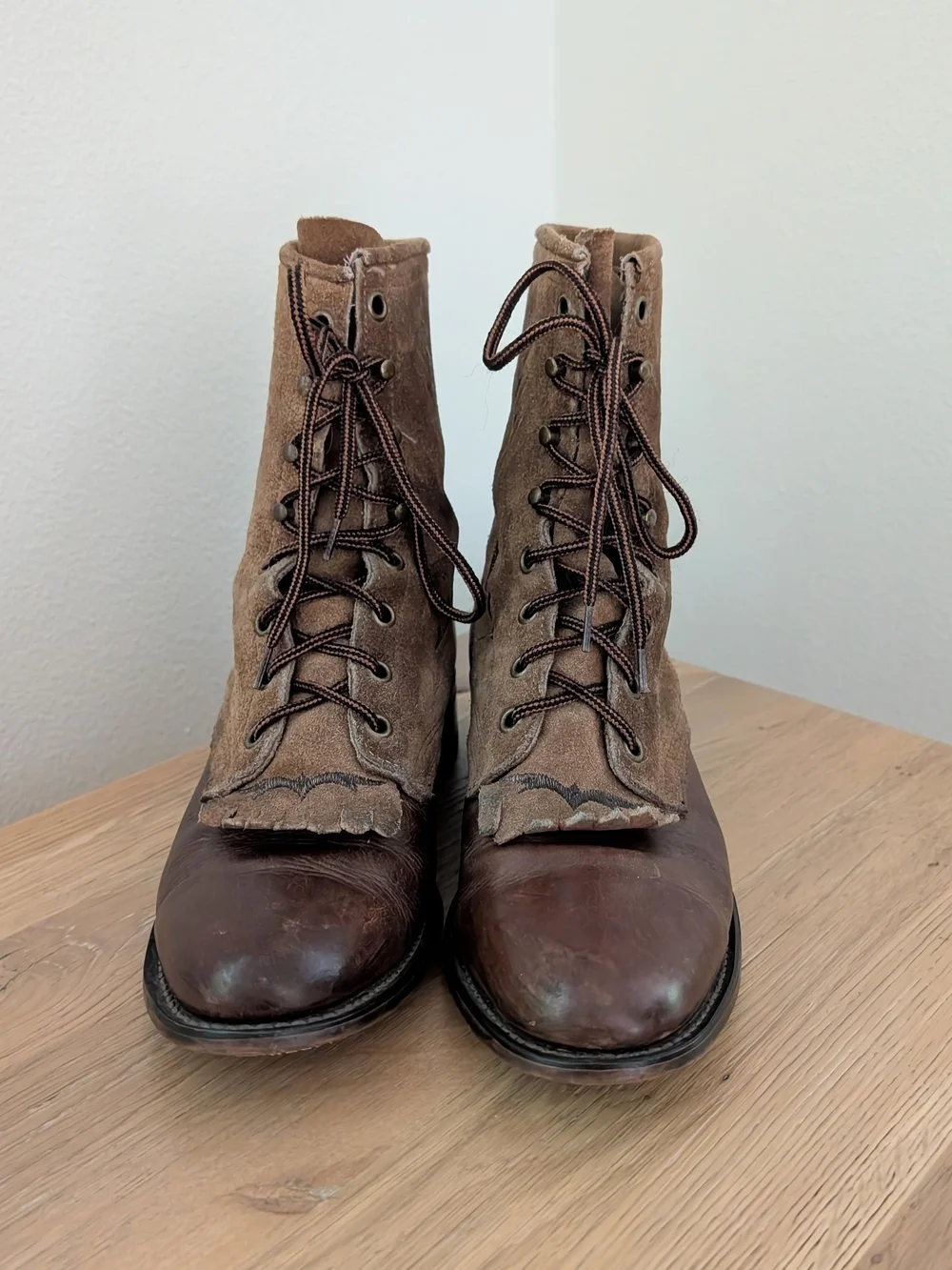 Vintage 80's Leather Southwestern Embroidered Lace Up Fringe Heel Boots - 7.5